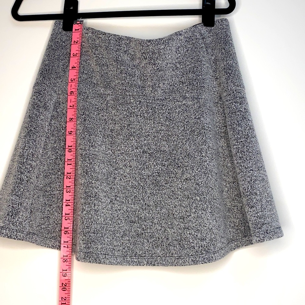 PM loft gray skirt